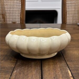 Vintage Mcm retro beige ceramic low bowl planter